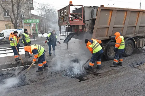 В  Ярославле отремонтируют 315 ям