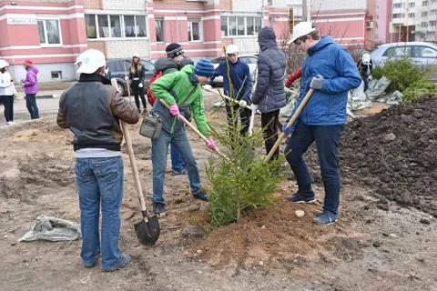 Почти пятьдесят тысяч ярославцев вышли на уборку города