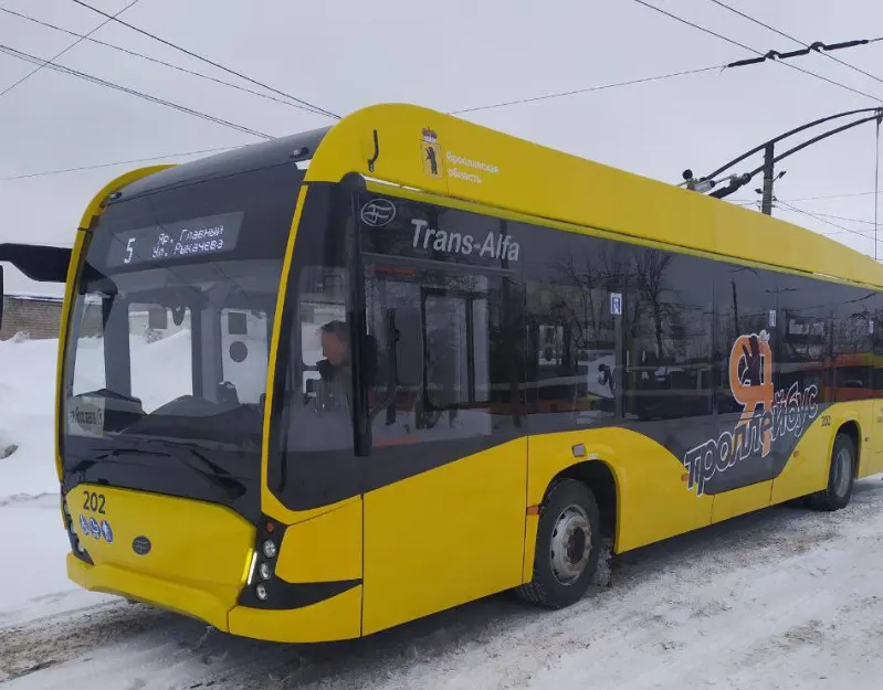 В Ярославле предложили пустить автобус параллельно с пятым троллейбусом