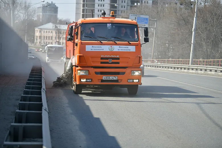 Опубликован майский график уборки дорог в Ярославле