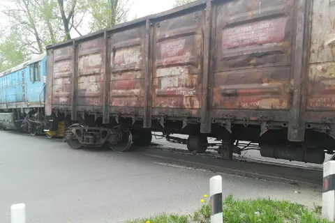 В Ярославле на въезде в Брагино поезд сошел с рельс