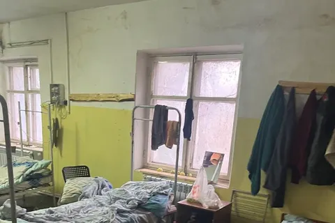 На переславской лесопилке работали нелегальные мигранты из Узбекистана