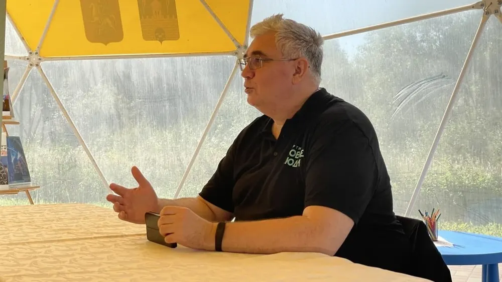 Партия «Новые люди» пригласила в Ярославль известного писателя-фантаста Романа Злотникова