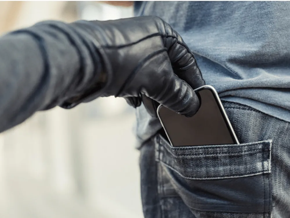 Ярославец, купивший в магазине краденый смартфон, пошел в суд