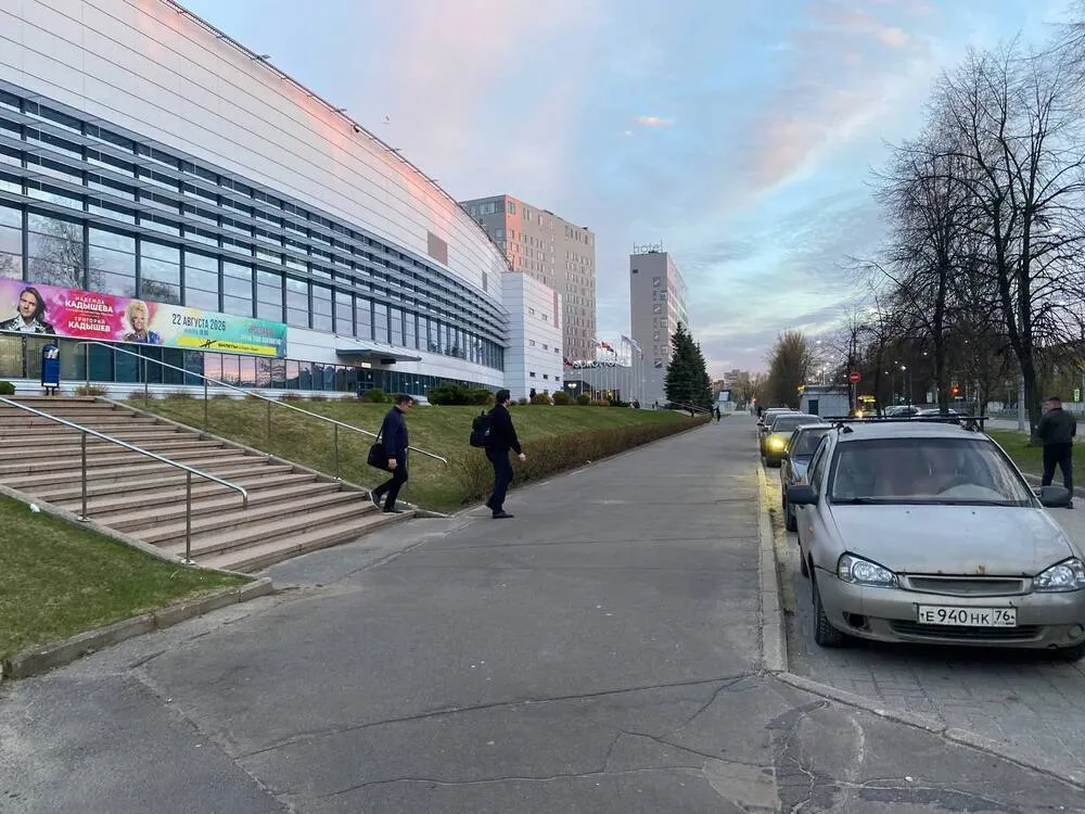 «Авангард» не может покинуть Ярославль после окончания полуфинала