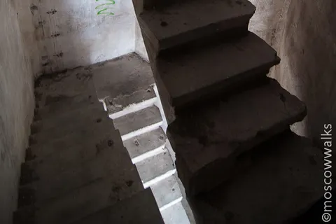 Прыгнул с элеватора и погиб