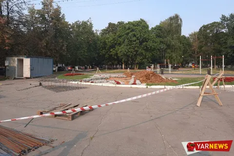 В Ярославле начали ставить многомилионную стелу трудовой доблести
