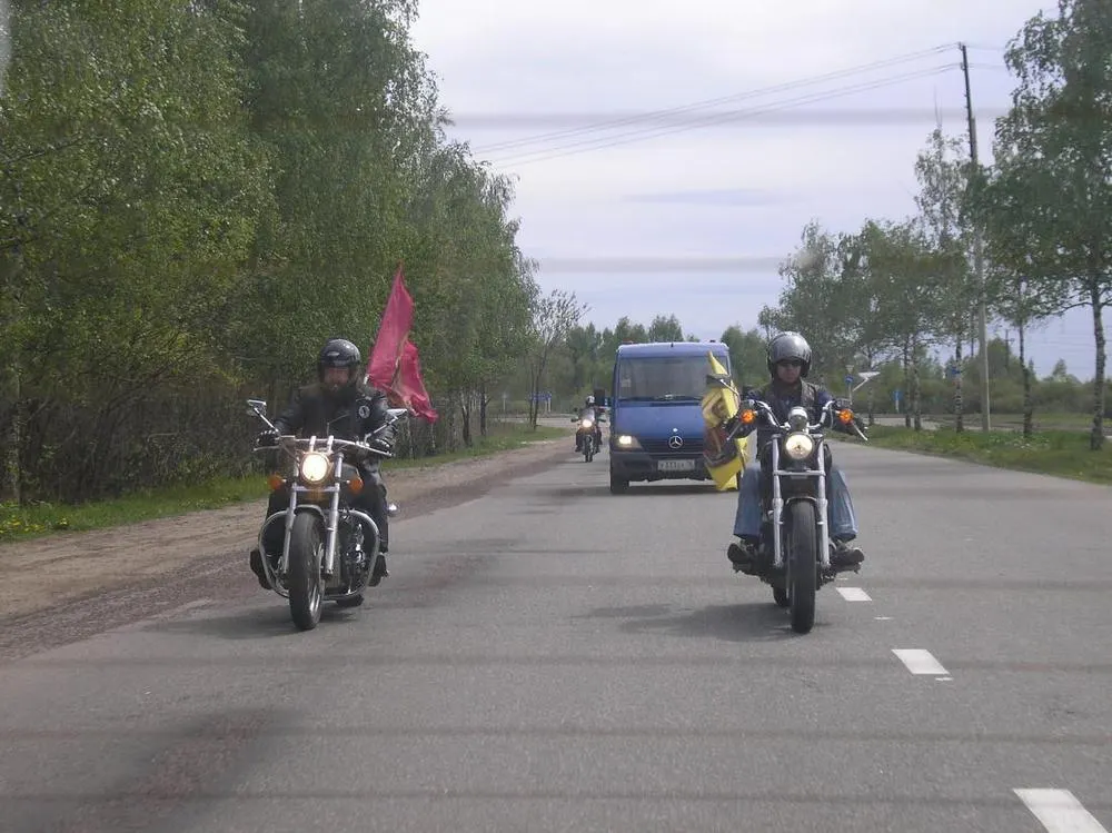 В Ярославле начался традиционный автомобильный крестный ход