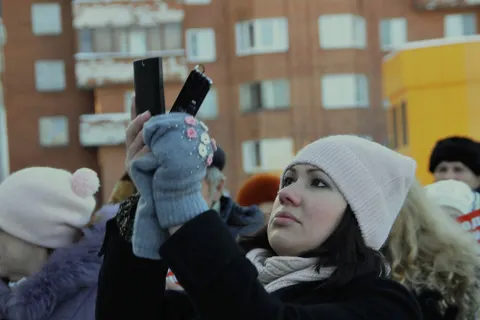 На митинг в поддержку мэра Ярославля собралось около двухсот человек. Фоторепортаж