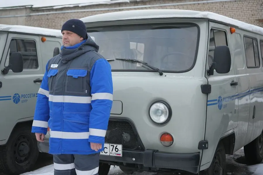 Автопарк ярославских энергетиков пополнился новой техникой