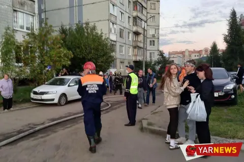 Взрыв газа в Ярославле: фоторепортаж с места ЧП