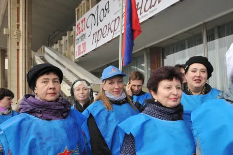 Митинг профсоюзов прошел в Ярославля для галочки. Фоторепортаж