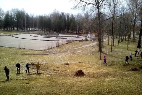 В общегородском субботнике в Ярославле приняли участие тридцать тысяч человек