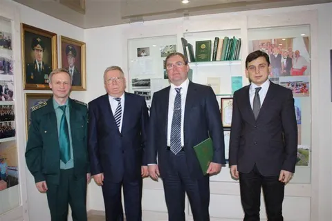 Сергей Прусов посетил центр электронного декларирования Ярославской таможни