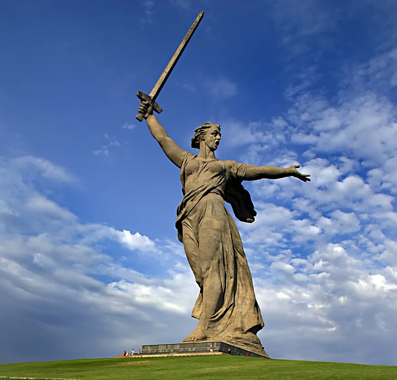 Ярославский коммунист отстоял  «Родину-мать»
