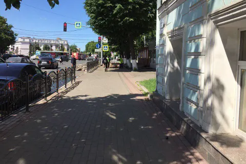 В центре Ярославля вновь меняют серую плитку