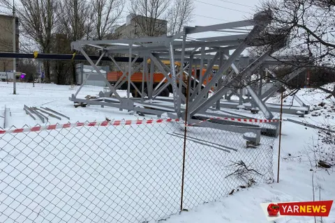 В Ярославле начали установку 30-метрового медведя