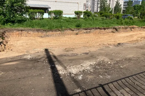 «Врут мэру»: подрядчик благоустройства дворов ответила властям Ярославля