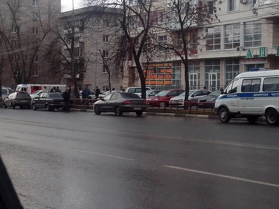 В центре Ярославля подорвался Ленд Крузер