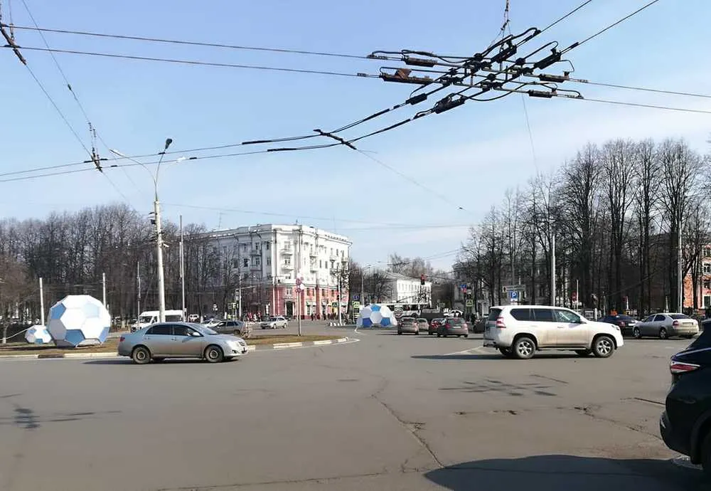 В Ярославле присудили компенсацию за ДТП с футбольным мячом