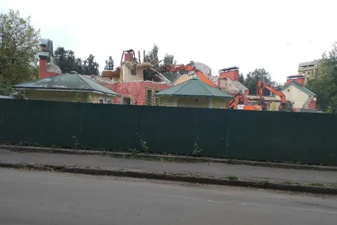В Ярославле снесли популярный ресторан