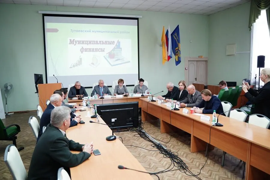 Расходы областного бюджета этого года увеличиваются на 2,3 млрд рублей