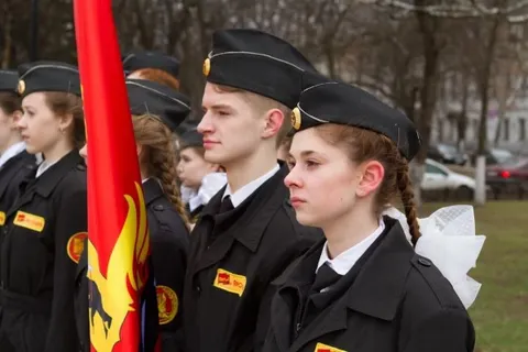 В Ярославль прибыла марш-эстафета «Звезда нашей Великой Победы»