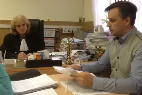 Экс-директор «Позитива» Сергей Самохин в суд не явился