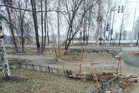 «Мусор, бревна, ветки»: жители Ярославля недовольны открытым участком Тутаевского шоссе