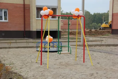 Депутаты муниципалитета Ярославля поздравили новоселов