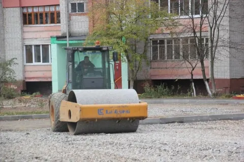 В Ярославле завершается благоустройство дворов