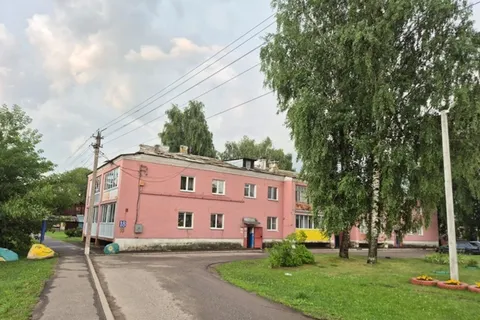 В поселке под Ярославлем у жилых домов снесло кровли