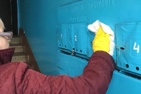 В Ярославской области дезинфицируют подъезды жилых домов – фото