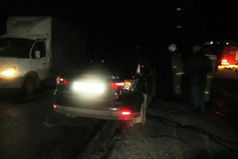 В Ярославской области «Форд Фокус» столкнулся с грузовой «ГАЗелью»