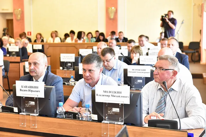 Доходы бюджета Ярославля выросли, но расходов все равно больше