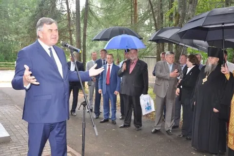 На месте строительства храма в Никульском заложили первый камень