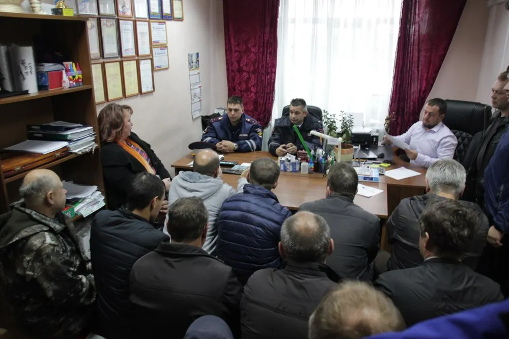В Ярославле водители маршруток выдвинули свои требования