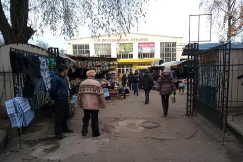 Администрации рынков готовы предоставить льготные места для продавцов