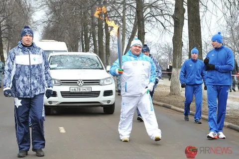 В Ярославле прошла эстафета паралимпийского огня. Фоторепортаж