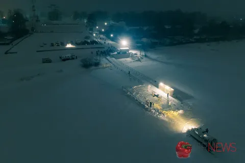 Крещение в Ярославле: фоторепортаж Ильи Бесхлебного