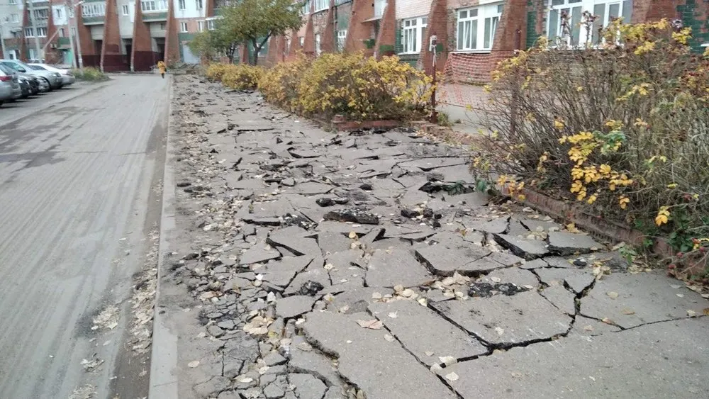 В Ярославле стартует третья попытка ремонта проклятой дороги