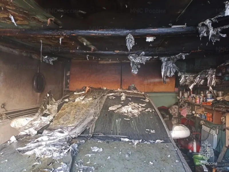 В Рыбинске из-за пожара пострадали три гаража