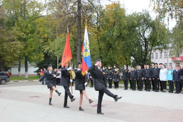 В Ярославле прошел смотр-конкурс почётных нарядов на Посту № 1
