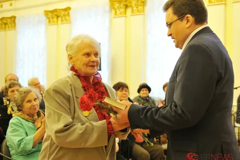 Сегодня в мэрии Ярославля чествовали блокадников.  Фоторепортаж