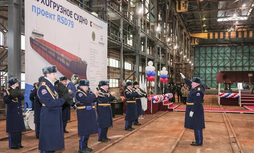 В Ярославской области построят уникальные сухогрузы нового поколения