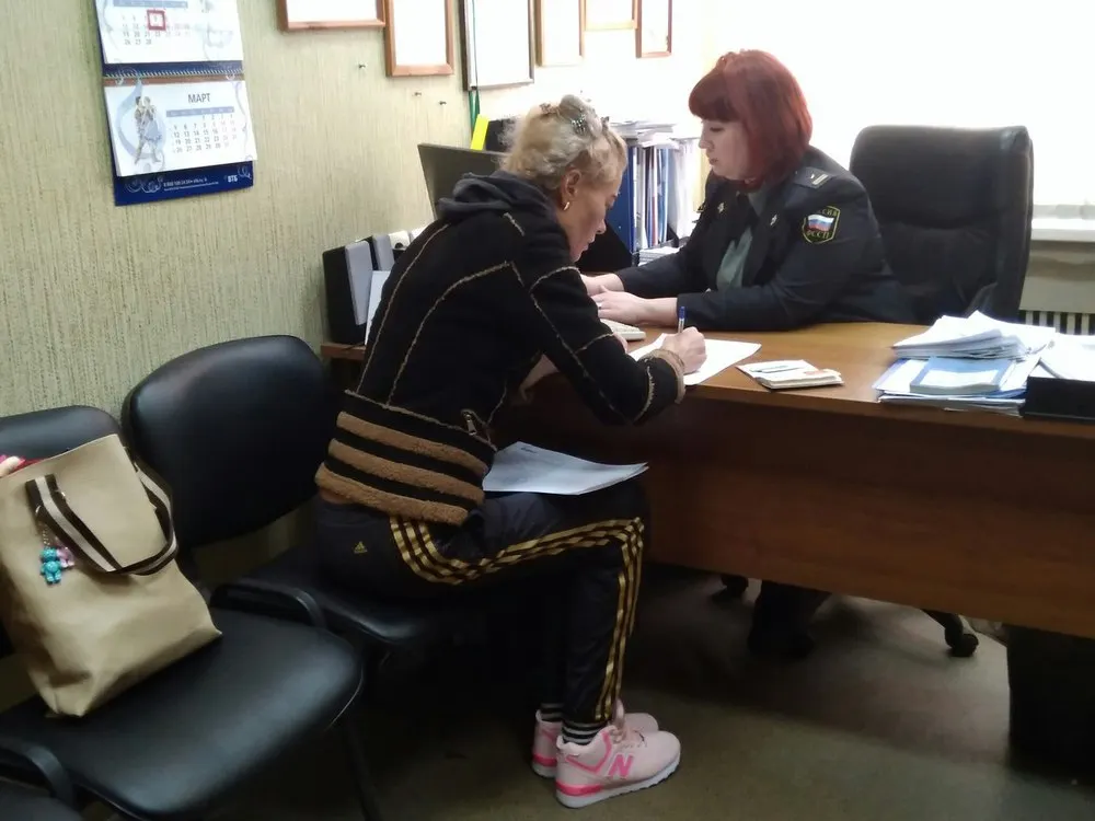 Отменили свидание: ярославские приставы нашли должницу на сайте знакомств