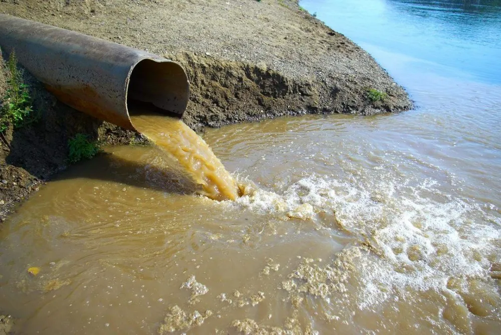 В Ярославской области «Южный водоканал» без разрешения загрязняет Которосль