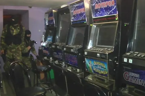 В Ярославле полицейские «накрыли» тайный игровой клуб