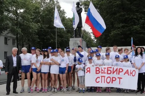 26 юных сверхмарафонцев пробежали по центру Ярославля