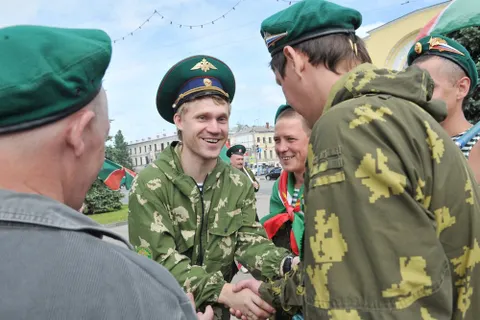 В Ярославле отметили День пограничника. Фоторепортаж